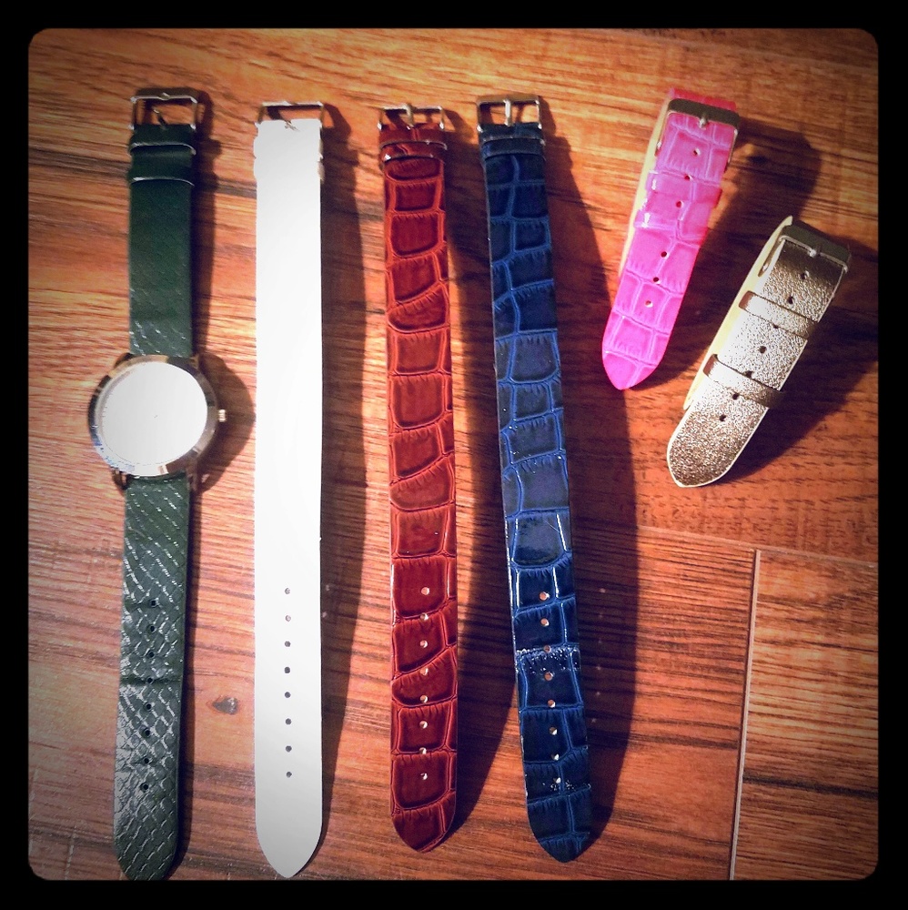 Like New! 6 Band Watch Set